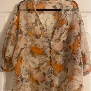 Buffalo chiffon floral dolman sleeve snap front top
